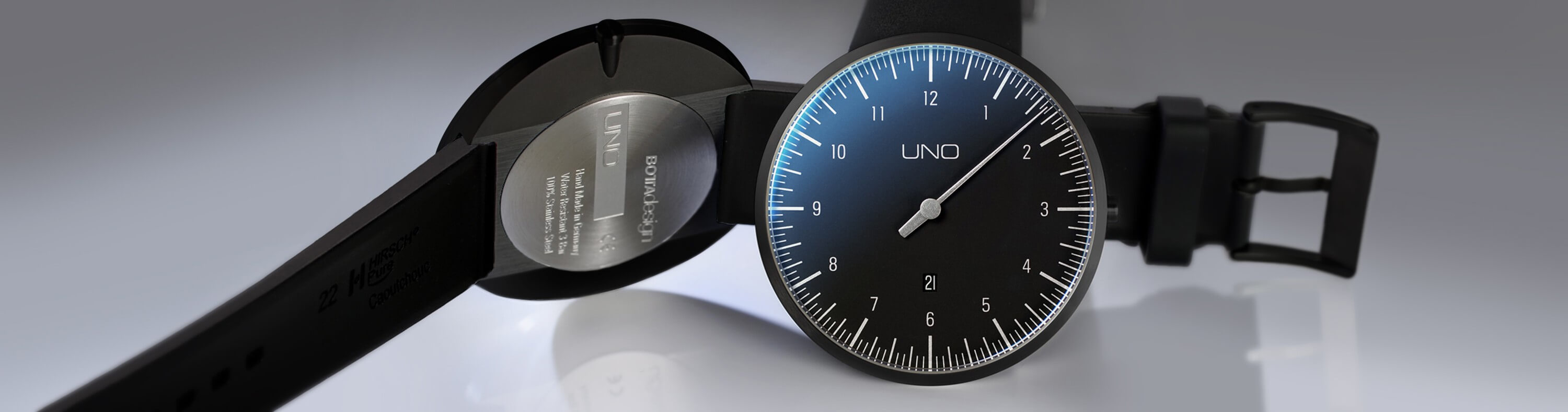 UNO Plus All Black quartz watch